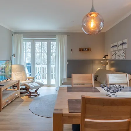 Ahoi Apartment